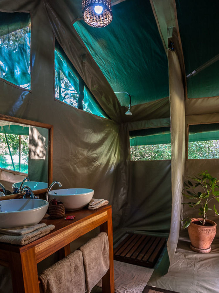 Enkolong Tented Camp Maasai Mara Kültér fotó